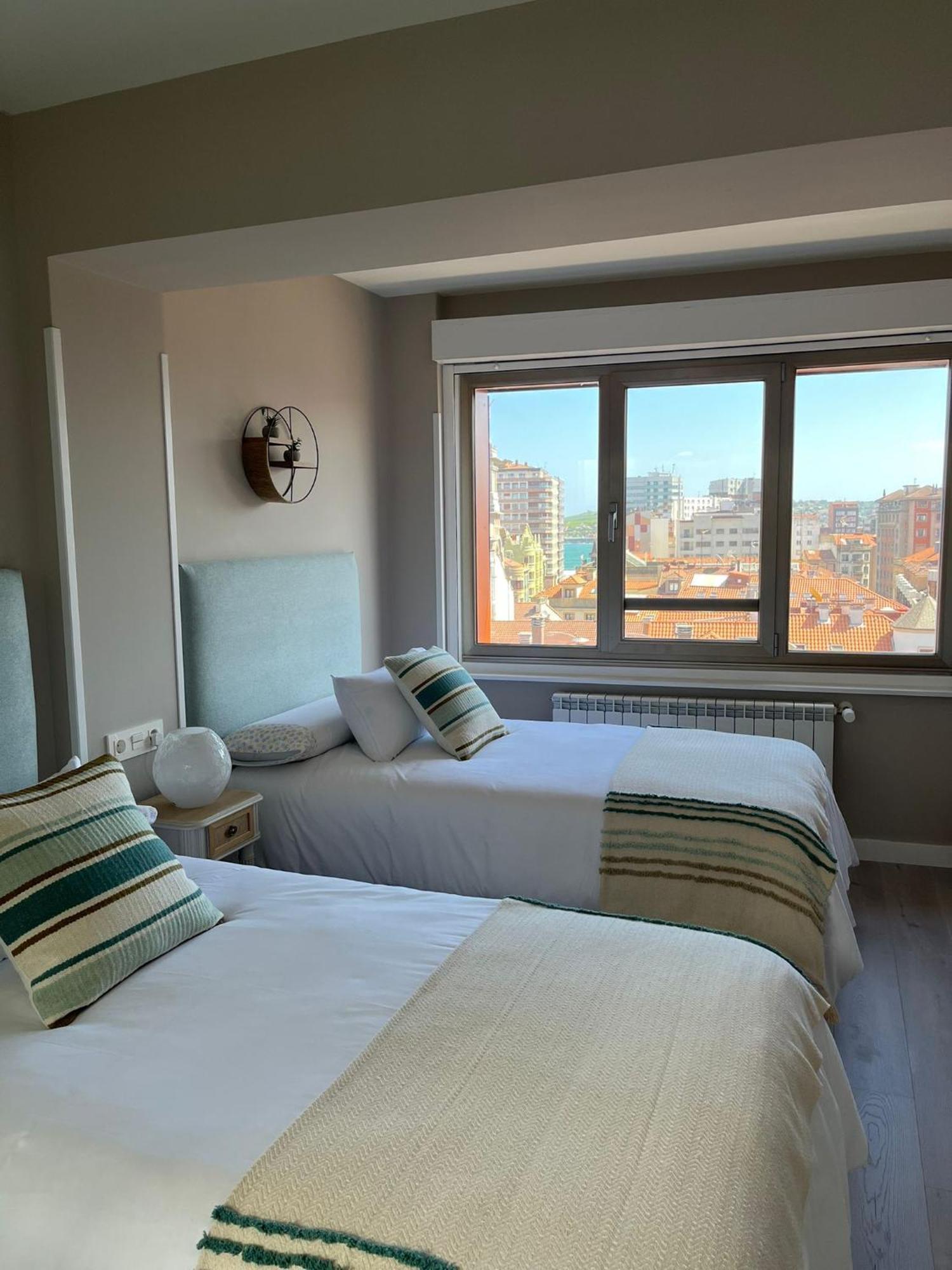 Apartamento El Mirador Del Centro Gijón Exterior foto